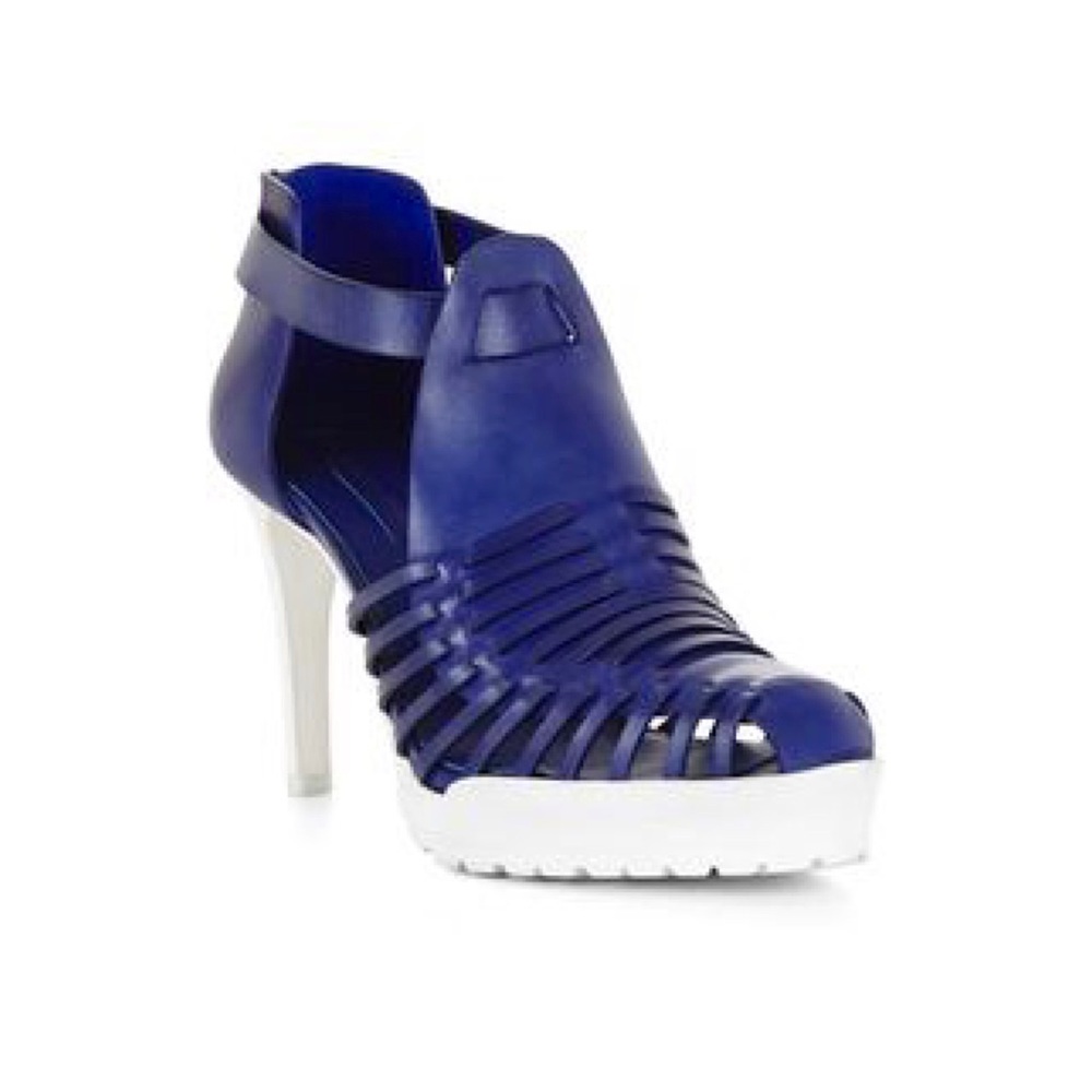 BCBGMAXAZRIA Runway Prestin High-Heel Bootie